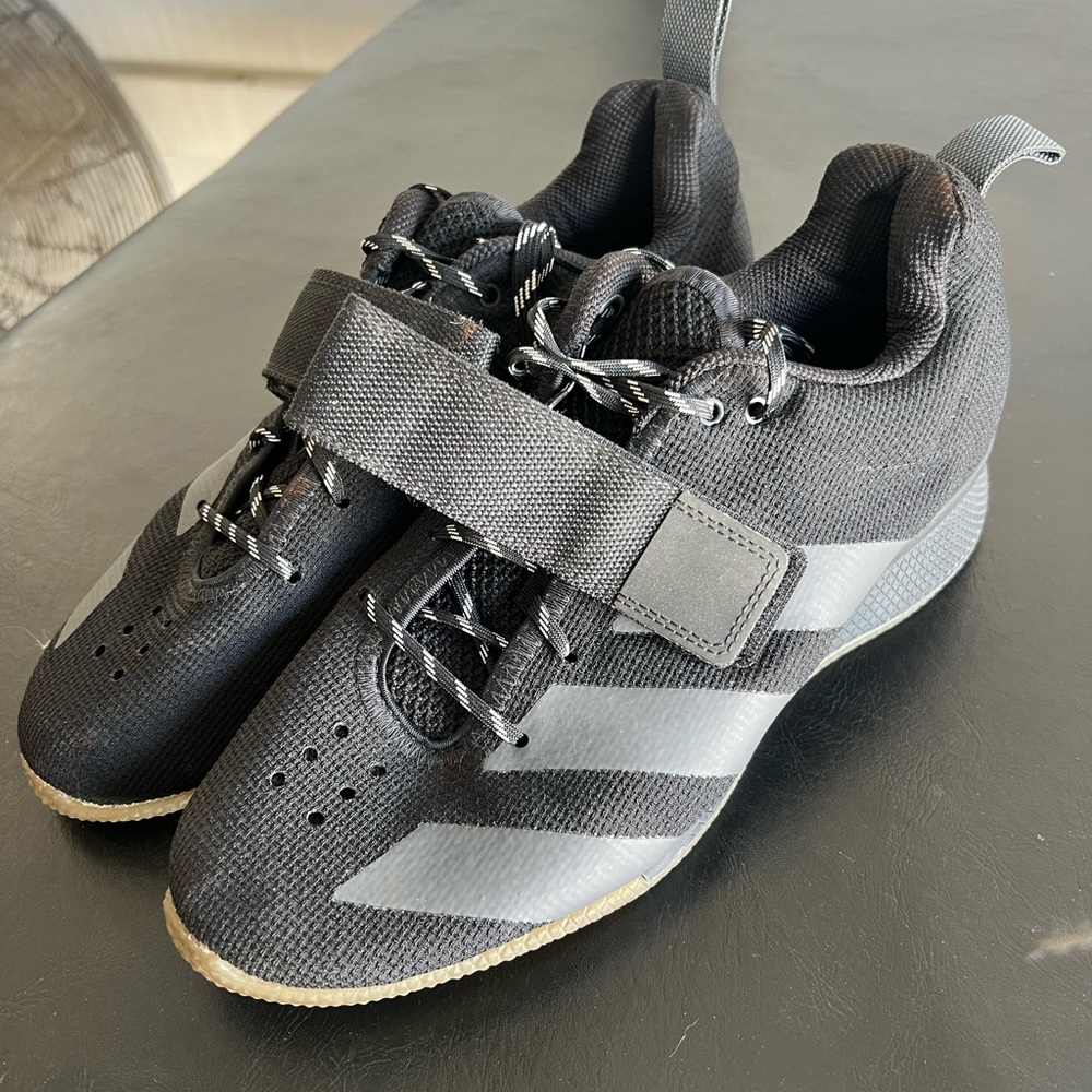 Adidas weightlifting shoes size 9.5